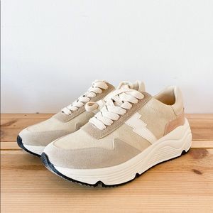 Platform Sneakers by MI.IM White Raven Sz 8.5